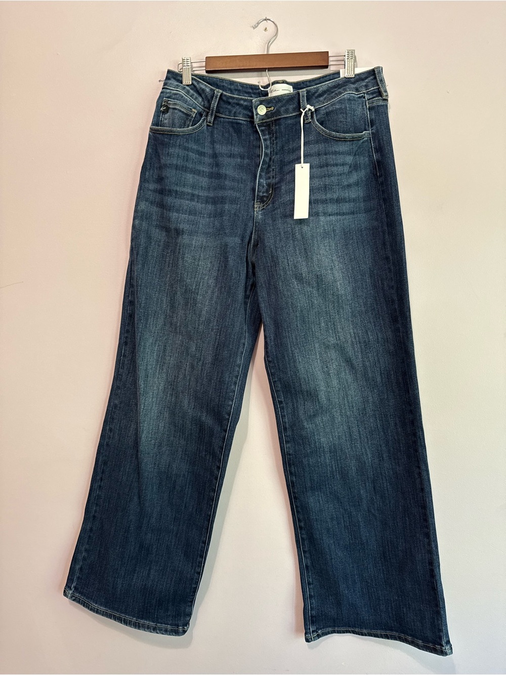 KanCan High Rise Wide Leg Essential Fit Dark Wash Jeans Size 15/31L